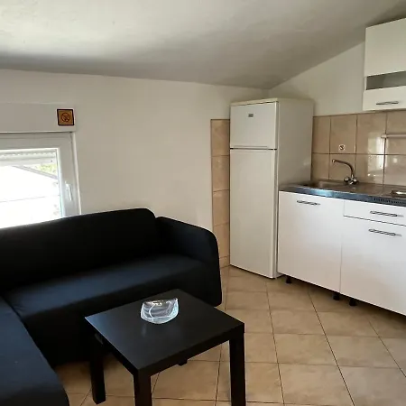 Grande Rosso Apartment *