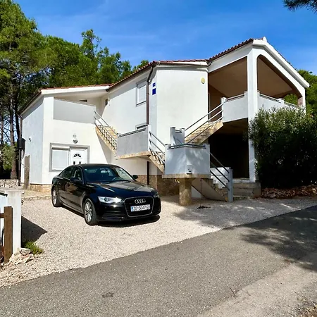Grande Rosso Apartment