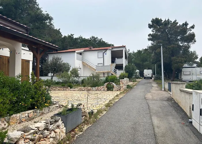 Apartmán Grande Rosso Vir